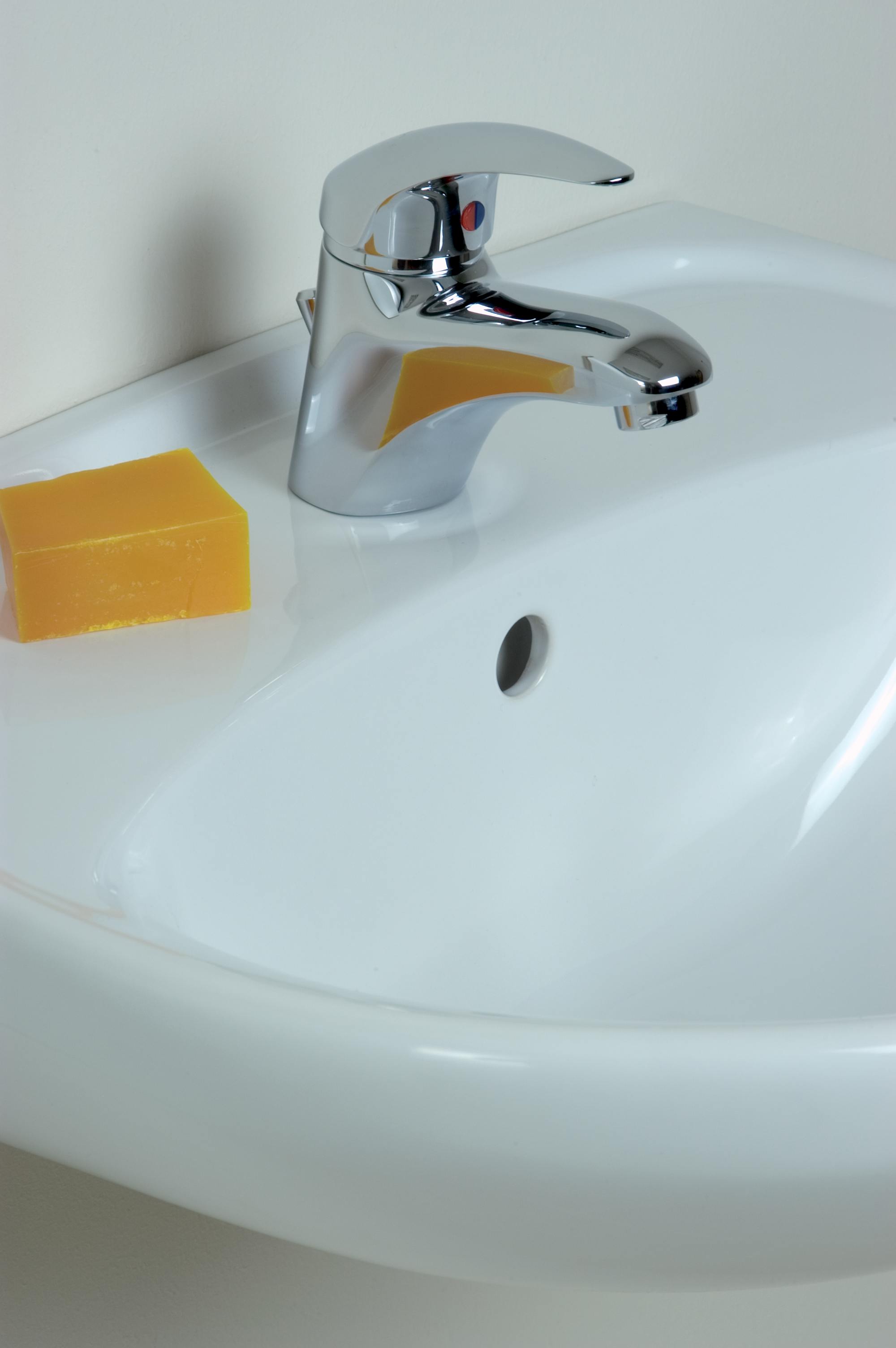 Lyra plus Kúpeľňové kolekcie Jika